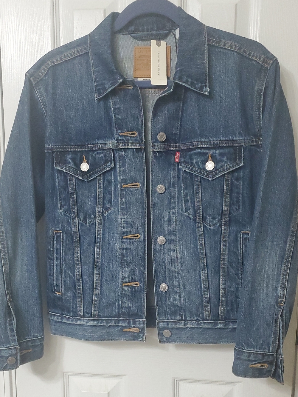 Antropologie  Levi's Indigo Blue Denim Jacket with Button Front.